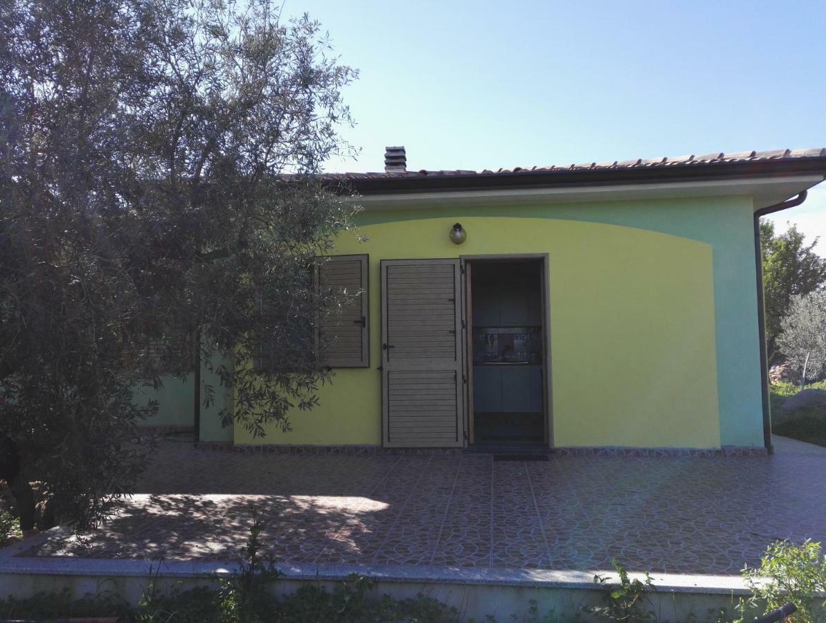 Agriturismo PIRASTRERI Siniscola Exterior foto